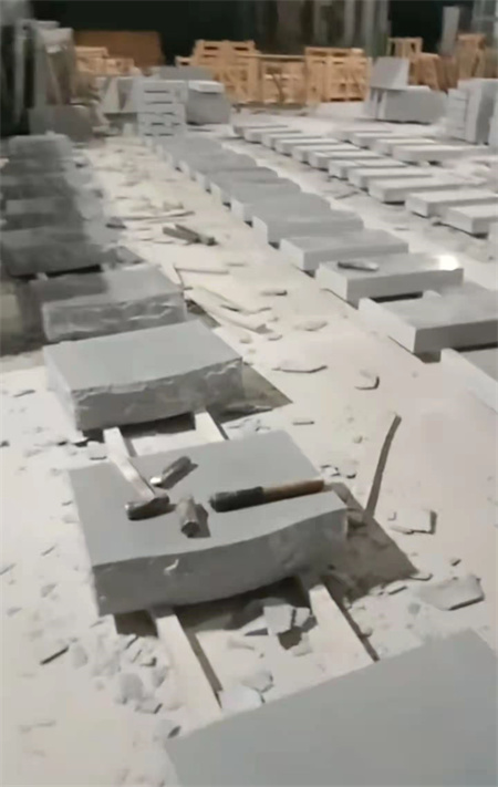 CNC Technology in Monument Manufacturing